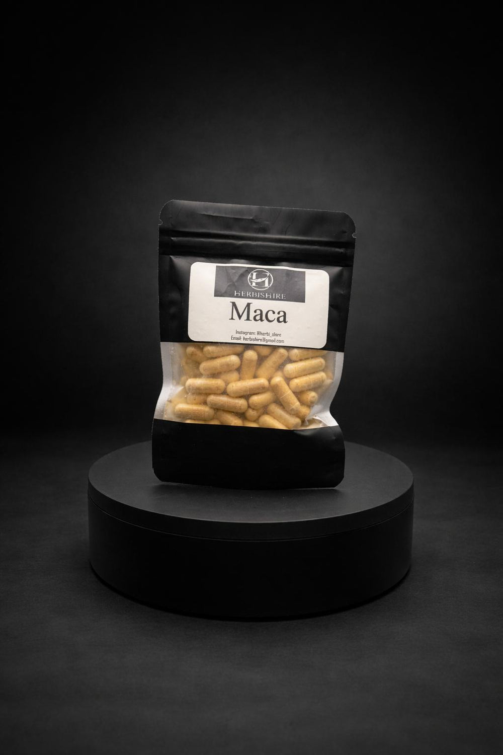 Maca capsules pouch
